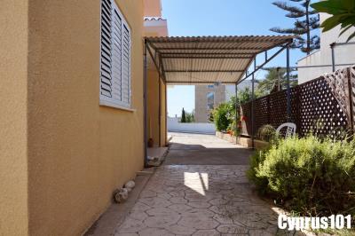 6-Tremithousa-bungalow-in-the-popular-Paphos-village-Property-1243