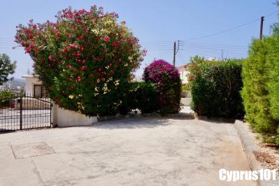 7-Peyia-bungalow-on-a-large-plot-with-panoramic-views-Property-1246