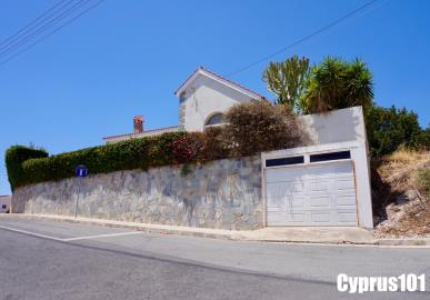 13-Peyia-bungalow-on-a-large-plot-with-panoramic-views-Property-1246