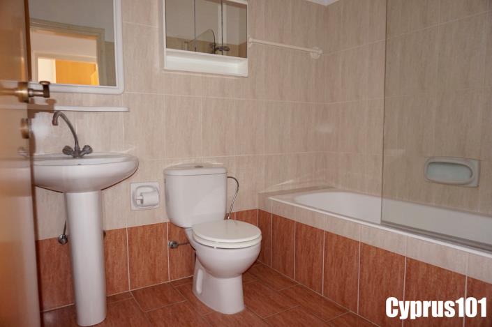 Image No.26-2 Bed Apartment for sale