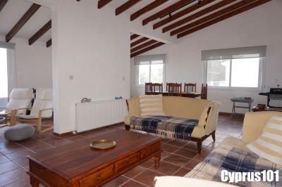 26a-Kamares-Paphos-villa-spectacular-views-Property-1251