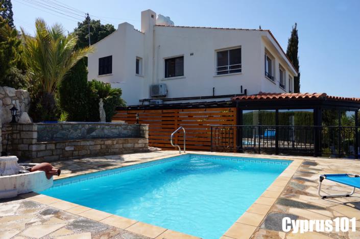 Image No.7-Villa / Détaché de 5 chambres à vendre à Kamares