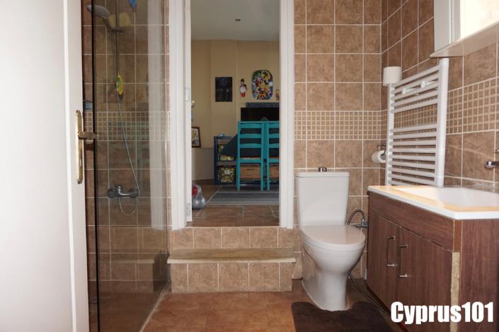 Image No.30-Villa / Détaché de 5 chambres à vendre à Kamares