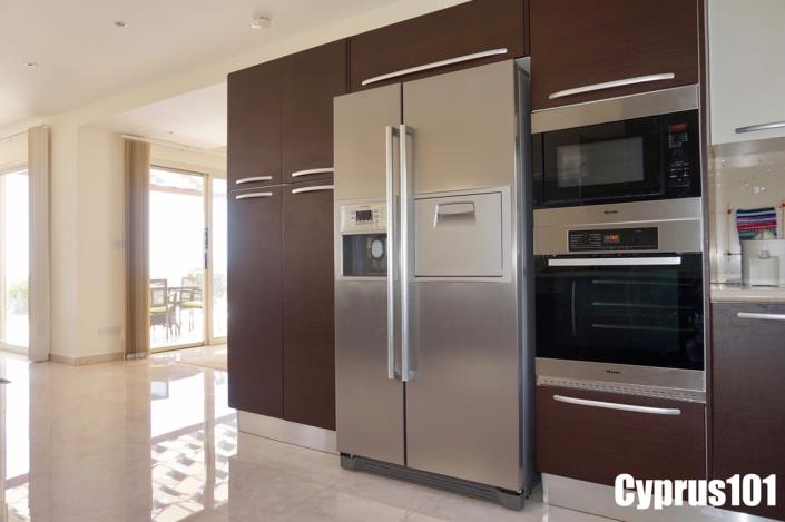 Image No.26-3 Bed Villa / Detached for sale