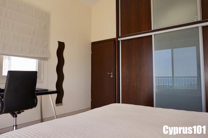 Image No.33-3 Bed Villa / Detached for sale