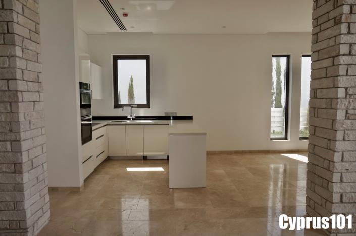 Image No.21-Villa / Détaché de 5 chambres à vendre à Agios Georgios