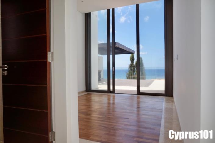 Image No.27-Villa / Détaché de 5 chambres à vendre à Agios Georgios