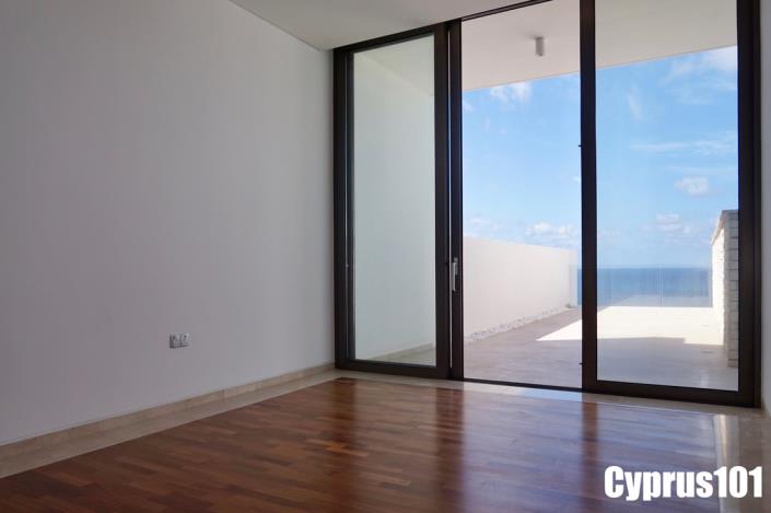 Image No.38-Villa / Détaché de 5 chambres à vendre à Agios Georgios