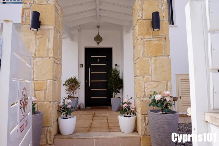 Image No.17-4 Bed Villa / Detached for sale