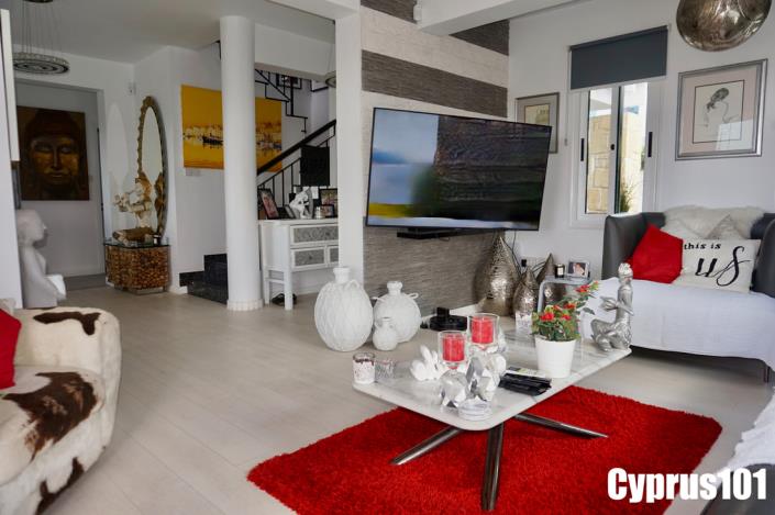 Image No.20-4 Bed Villa / Detached for sale