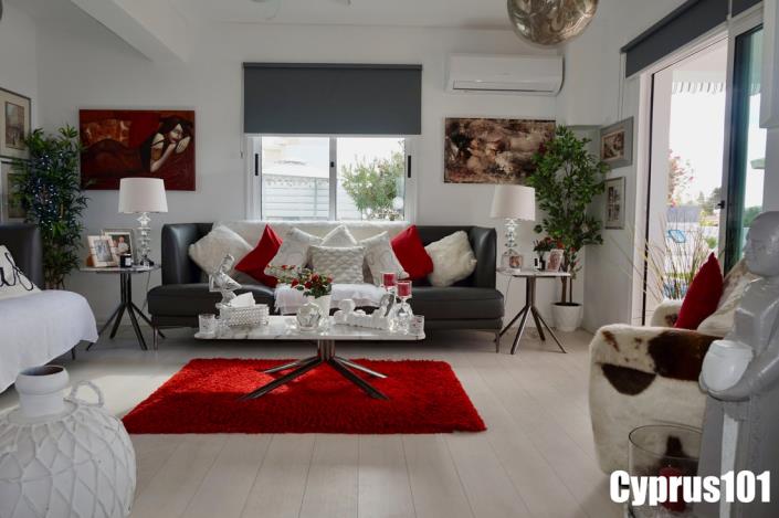 Image No.21-4 Bed Villa / Detached for sale