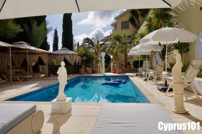 Image No.6-5 Bed Villa / Detached for sale