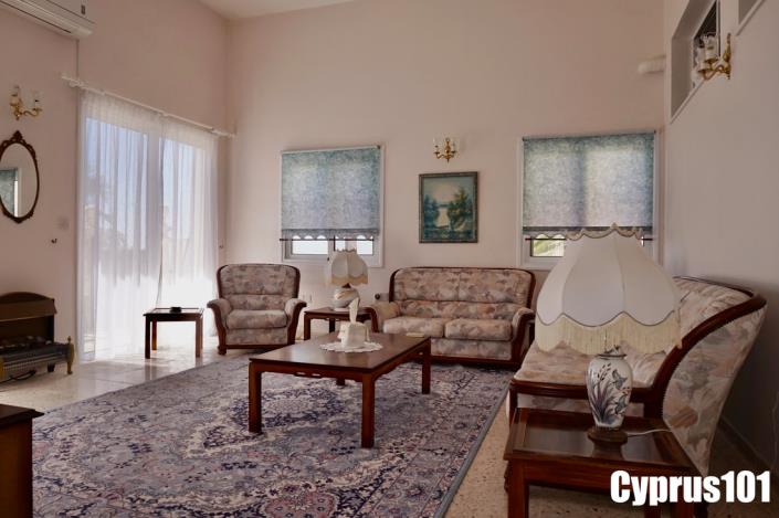 Image No.34-5 Bed Villa / Detached for sale