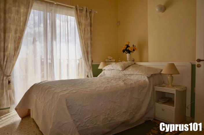 Image No.39-5 Bed Villa / Detached for sale