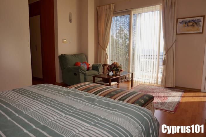 Image No.36-4 Bed Villa / Detached for sale