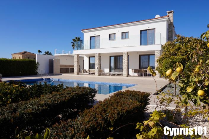 Image No.1-Villa / Détaché de 5 chambres à vendre à Agios Georgios