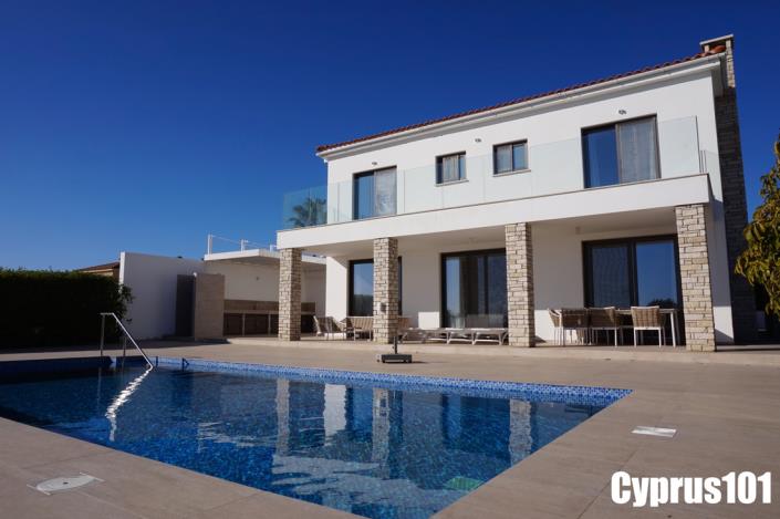 Image No.4-Villa / Détaché de 5 chambres à vendre à Agios Georgios