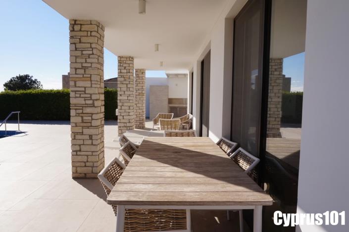 Image No.12-Villa / Détaché de 5 chambres à vendre à Agios Georgios