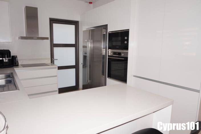 Image No.23-Villa / Détaché de 5 chambres à vendre à Agios Georgios