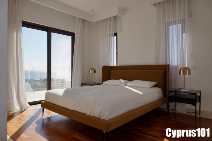 Image No.32-Villa / Détaché de 5 chambres à vendre à Agios Georgios