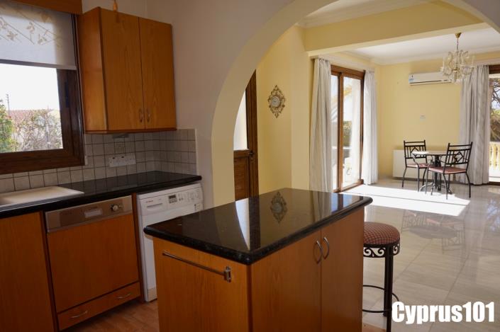 Image No.18-3 Bed Villa / Detached for sale