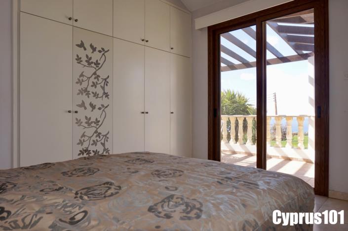 Image No.24-3 Bed Villa / Detached for sale