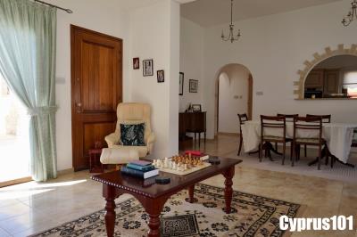 14-kathikas-2-bedroom-bungalow-Property-1314