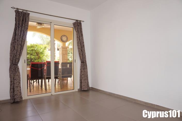 Image No.28-2 Bed Apartment for sale