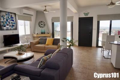 7-Peyia-Paphos-Cyprus-villa-with-panoramic-views-Property-1321