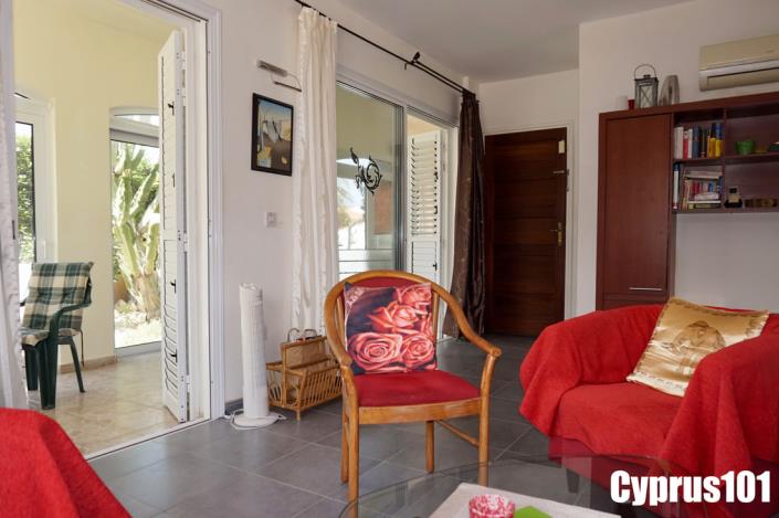 Image No.19-3 Bed Villa / Detached for sale