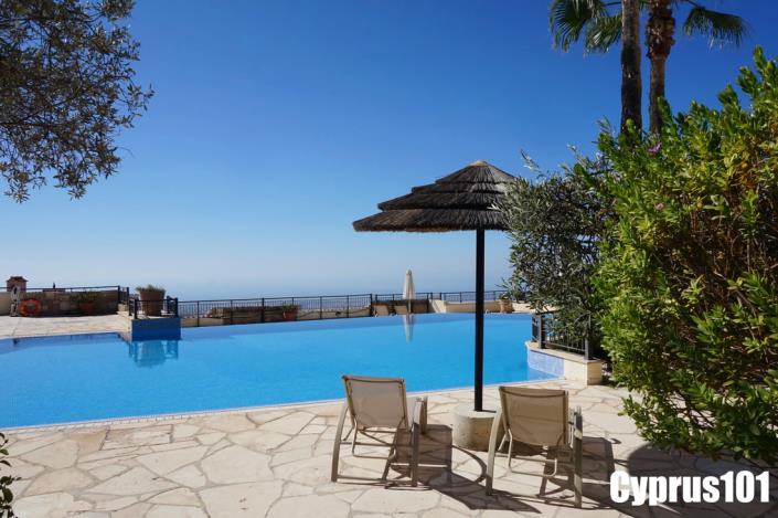 Image No.3-Villa de 3 chambres à vendre à Tsada