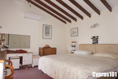 10-Tala-3-bedroom-villa-on-1140-sqm-plot-Property-1323