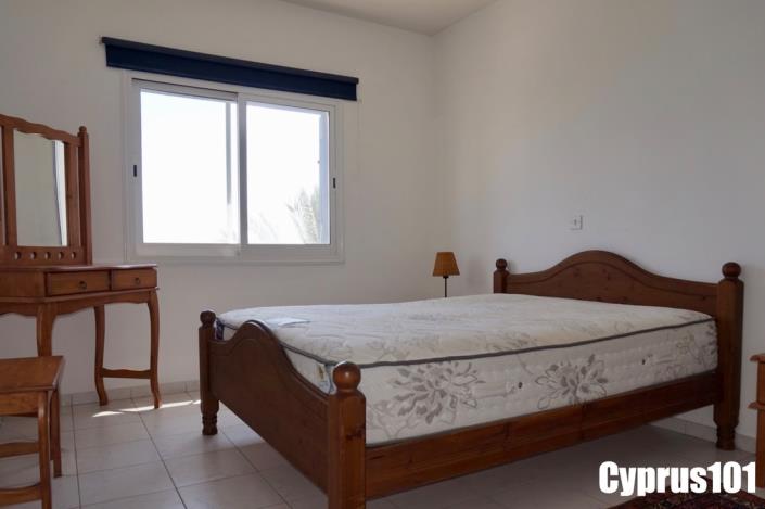 Image No.20-3 Bed Apartment for sale