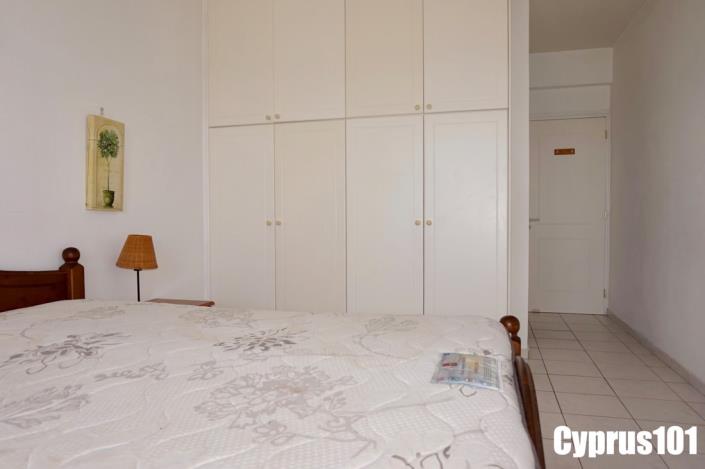 Image No.21-3 Bed Apartment for sale