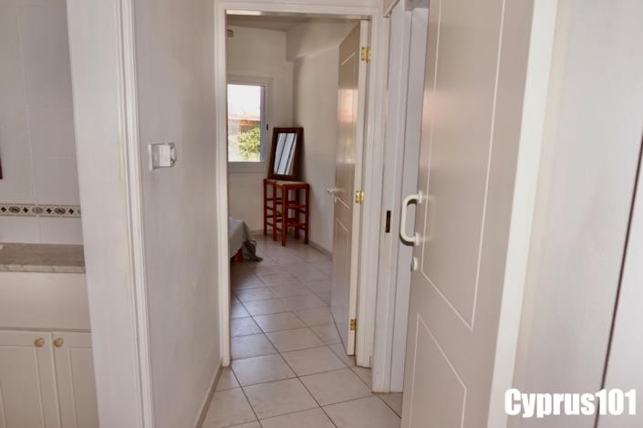 Image No.25-3 Bed Apartment for sale