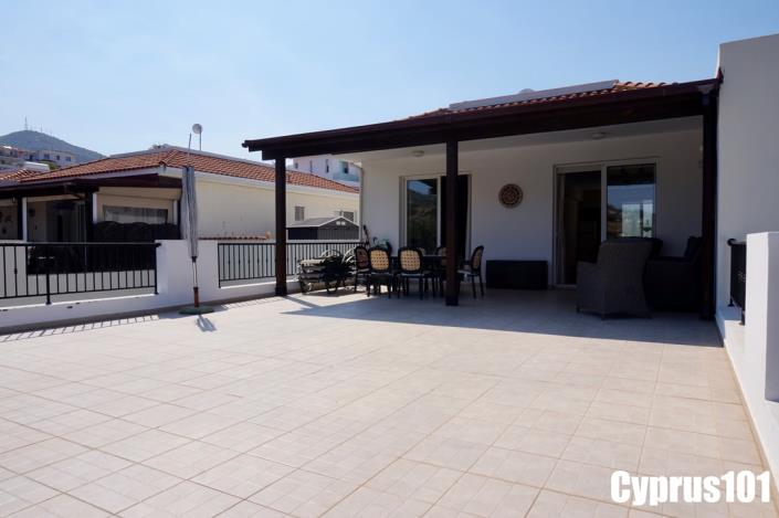 Image No.17-2 Bed Apartment for sale