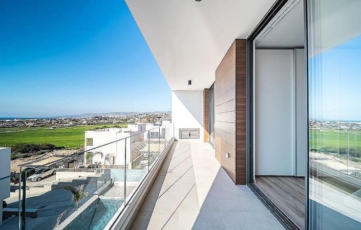 Image No.16-3 Bed Villa / Detached for sale