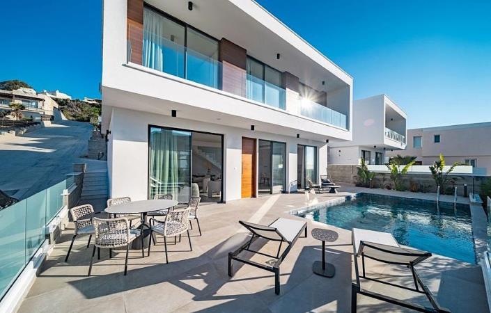 Image No.23-3 Bed Villa / Detached for sale