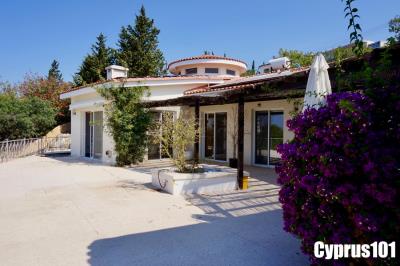 1-Armou-5-bedroom-bungalow-Property-1332