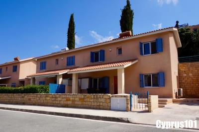 8-Chloraka-semi-detached-villa-sea-views-Property-1336