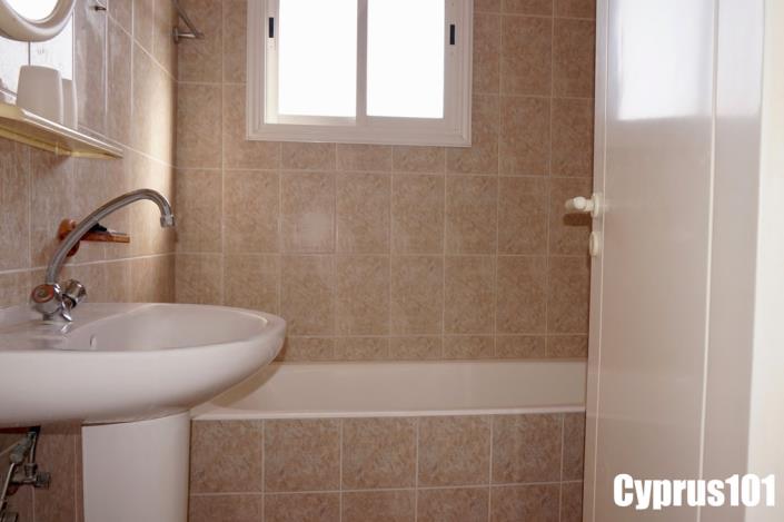 Image No.22-3 Bed Apartment for sale