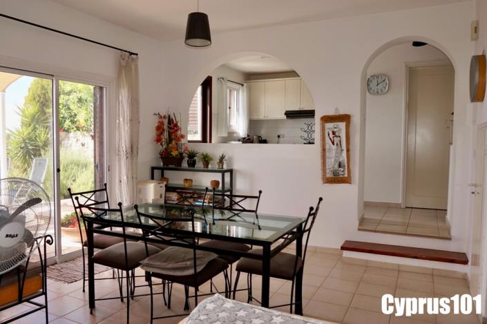 Image No.17-Villa / Détaché de 3 chambres à vendre à Tsada