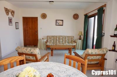 8-Chloraka-apartment-with-sea-views-Property-1344