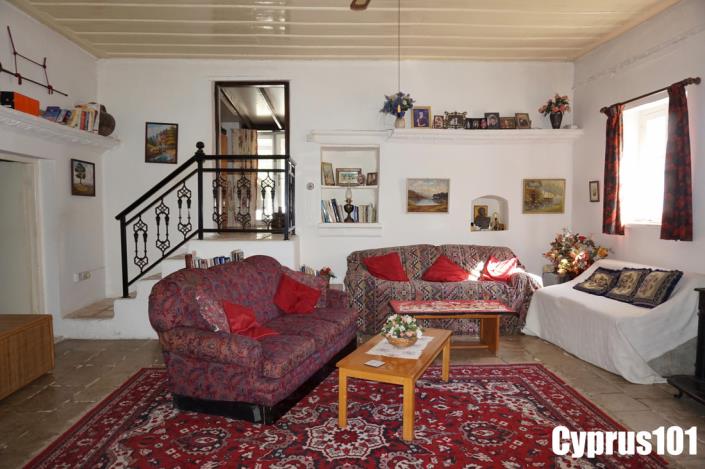 Image No.19-2 Bed Village House for sale