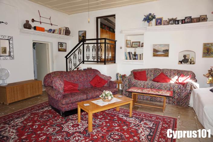 Image No.20-2 Bed Village House for sale