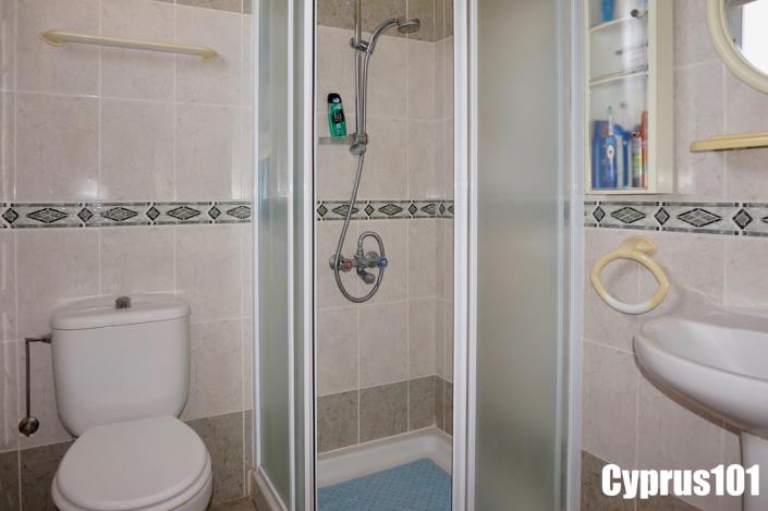 Image No.18-2 Bed Apartment for sale