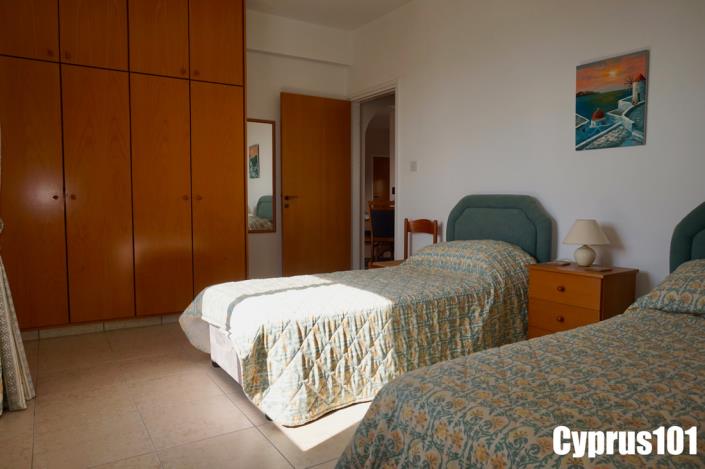 Image No.23-2 Bed Apartment for sale