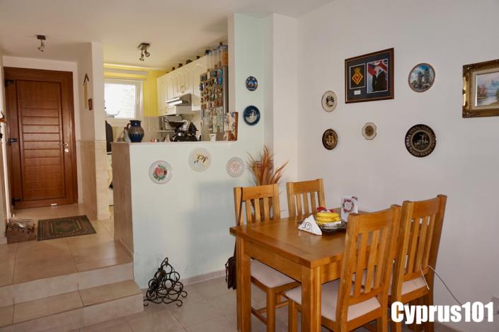 Image No.3-2 Bed Townhouse for sale