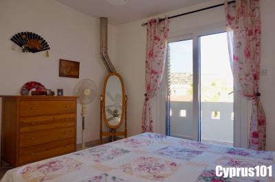 13-peyia-immaculate-2-bedroom-townhouse-with-stunning-roof-terrace-mls-1355