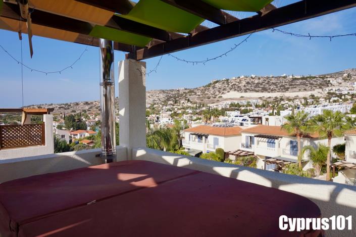 Image No.22-2 Bed Townhouse for sale